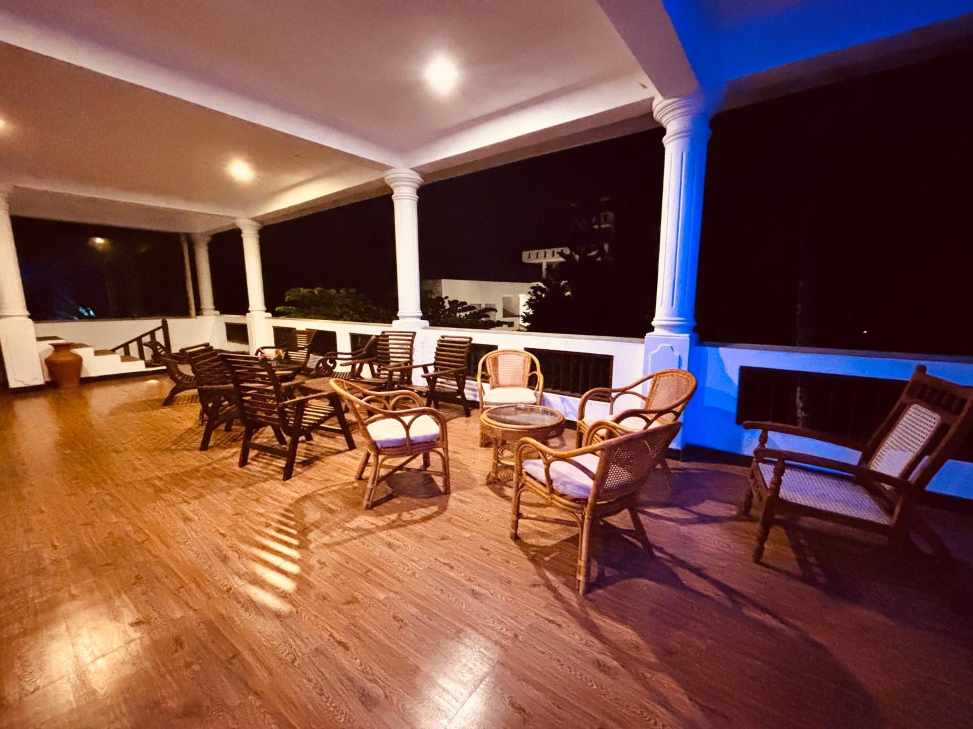 Hotel Indigo Unawatuna Ngoại thất bức ảnh