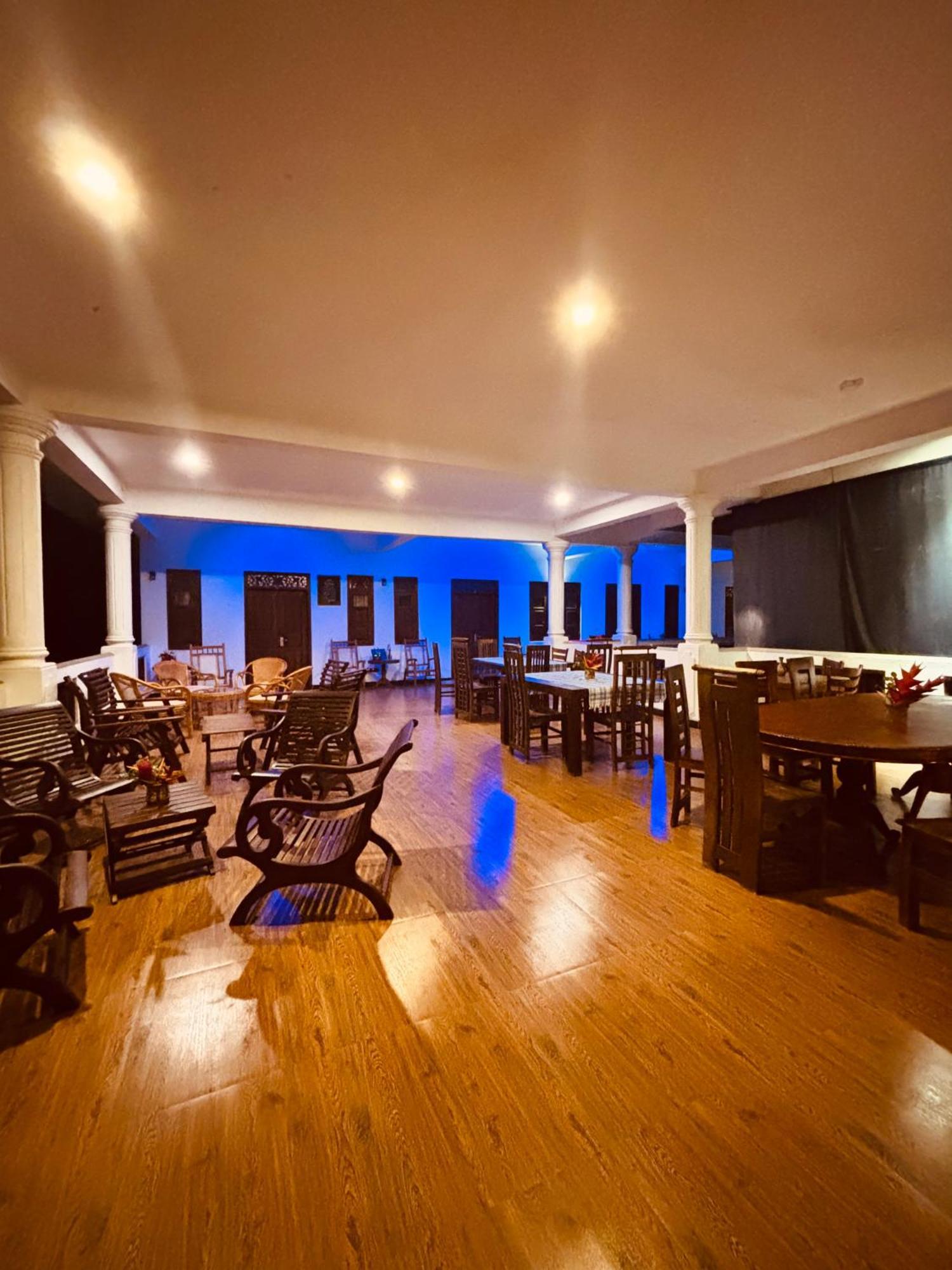 Hotel Indigo Unawatuna Ngoại thất bức ảnh