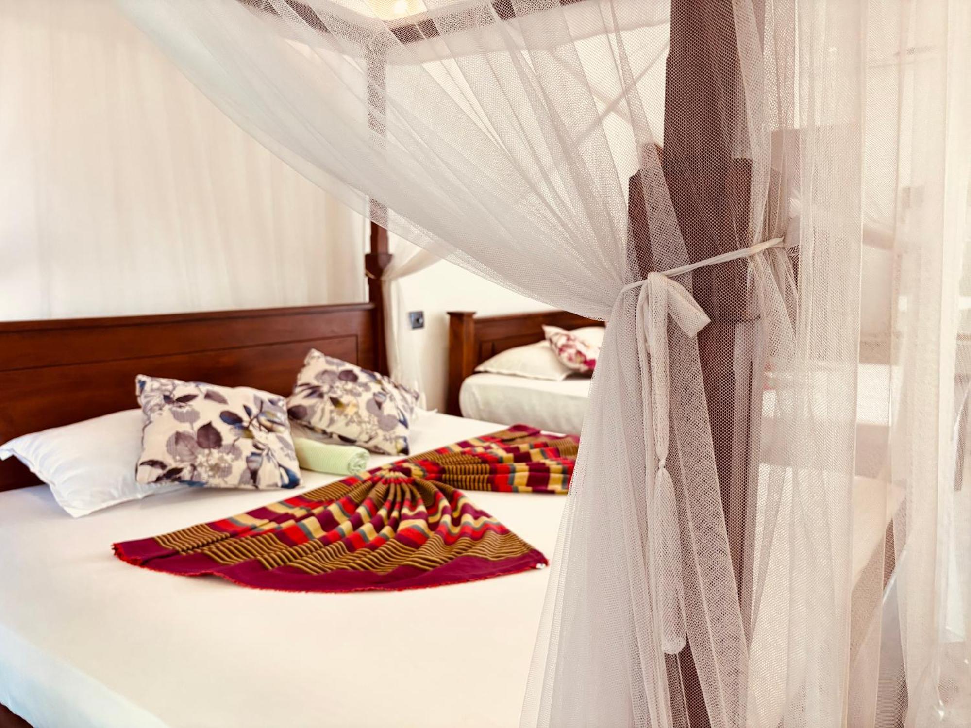 Hotel Indigo Unawatuna Ngoại thất bức ảnh