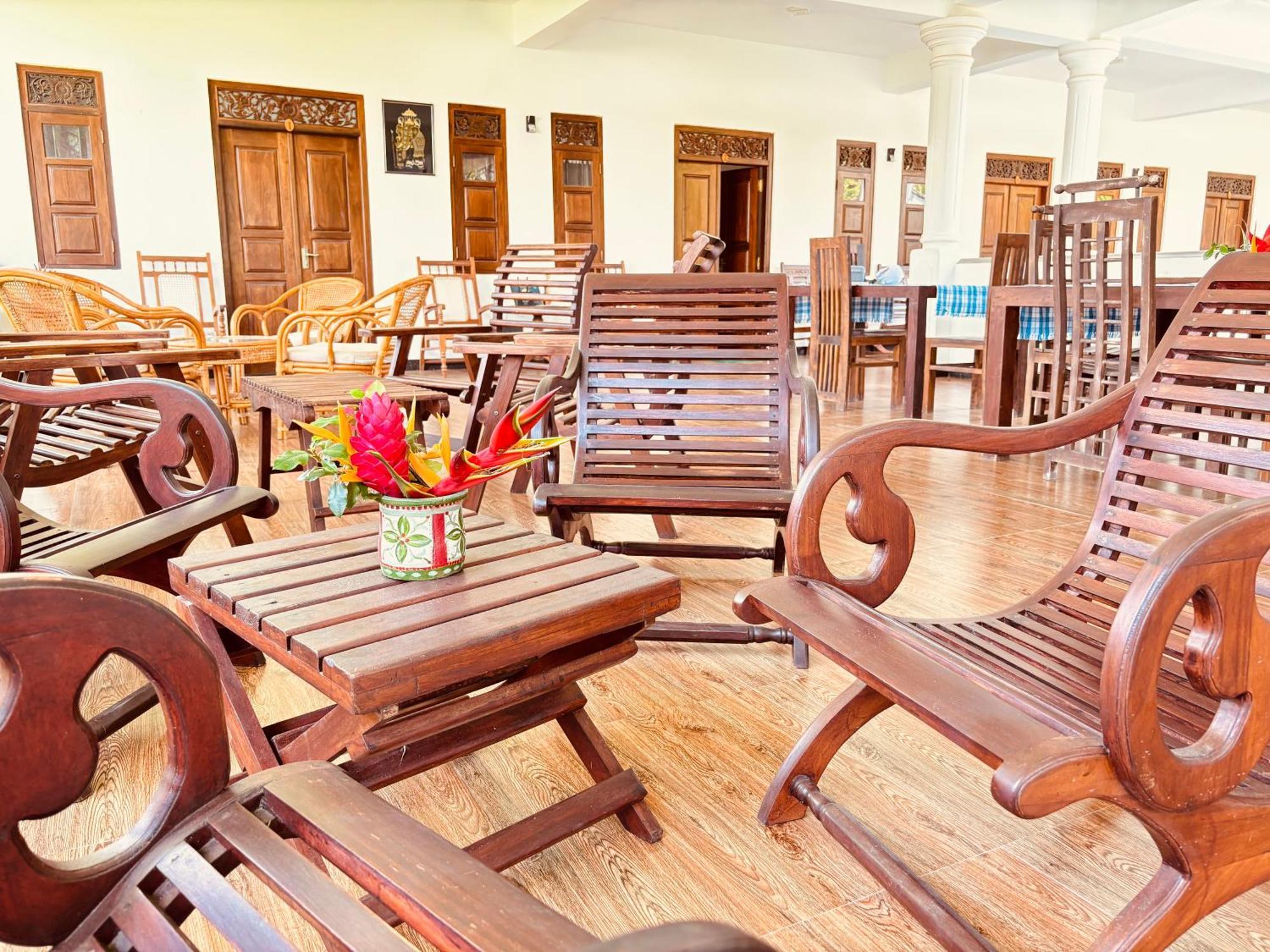 Hotel Indigo Unawatuna Ngoại thất bức ảnh