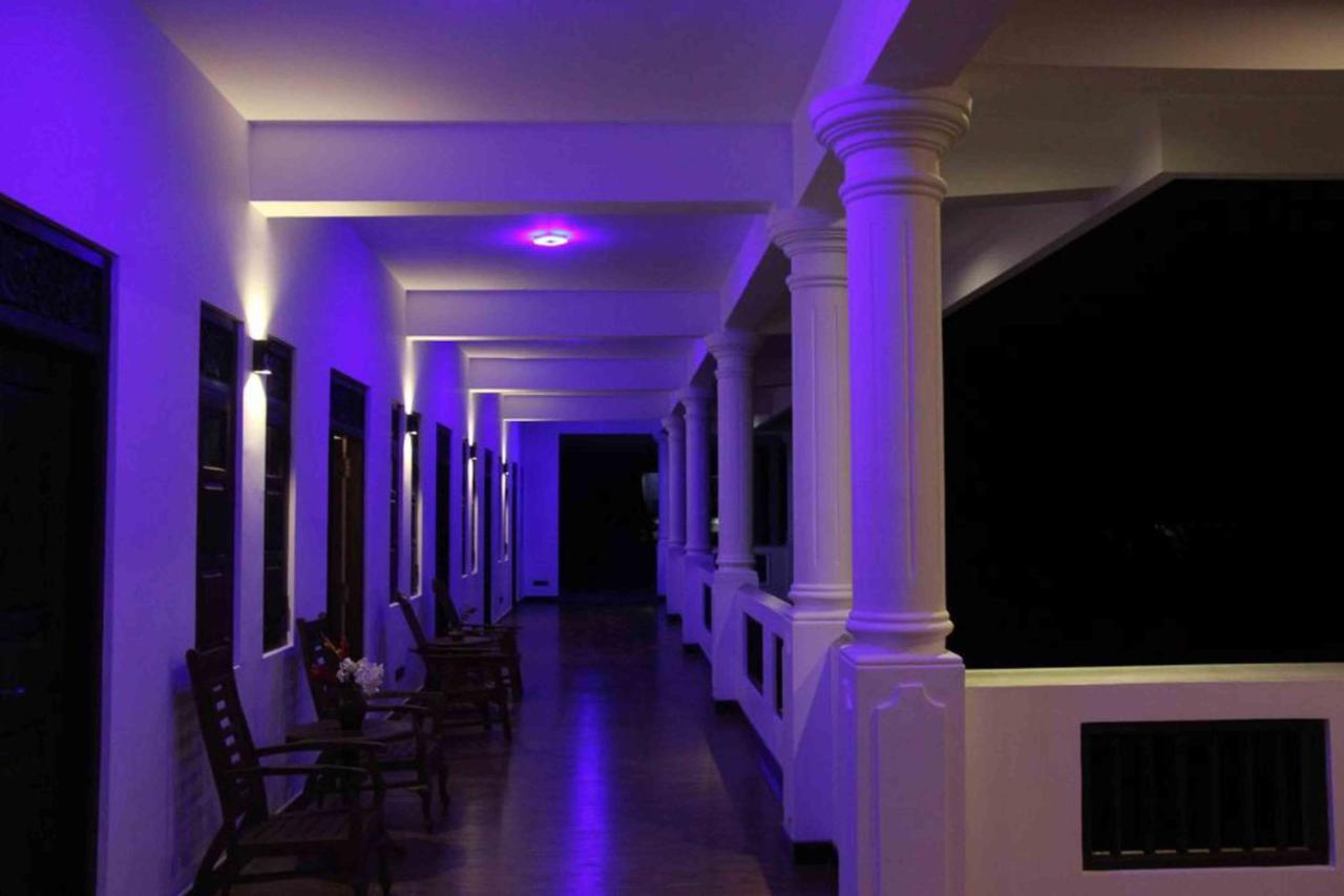 Hotel Indigo Unawatuna Ngoại thất bức ảnh